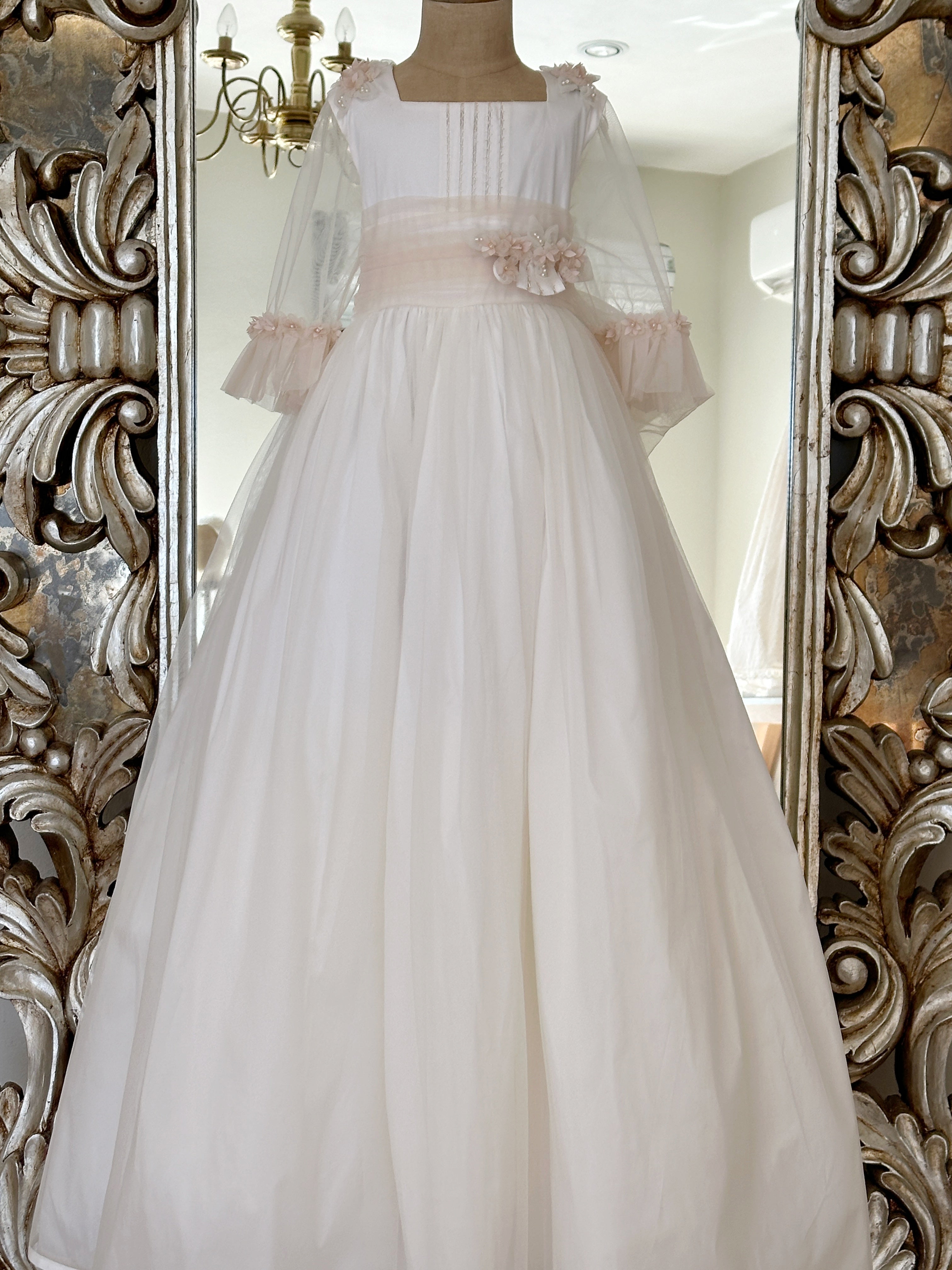 Vestido de Primera Comunión V4566 T16 – Maria Edgar