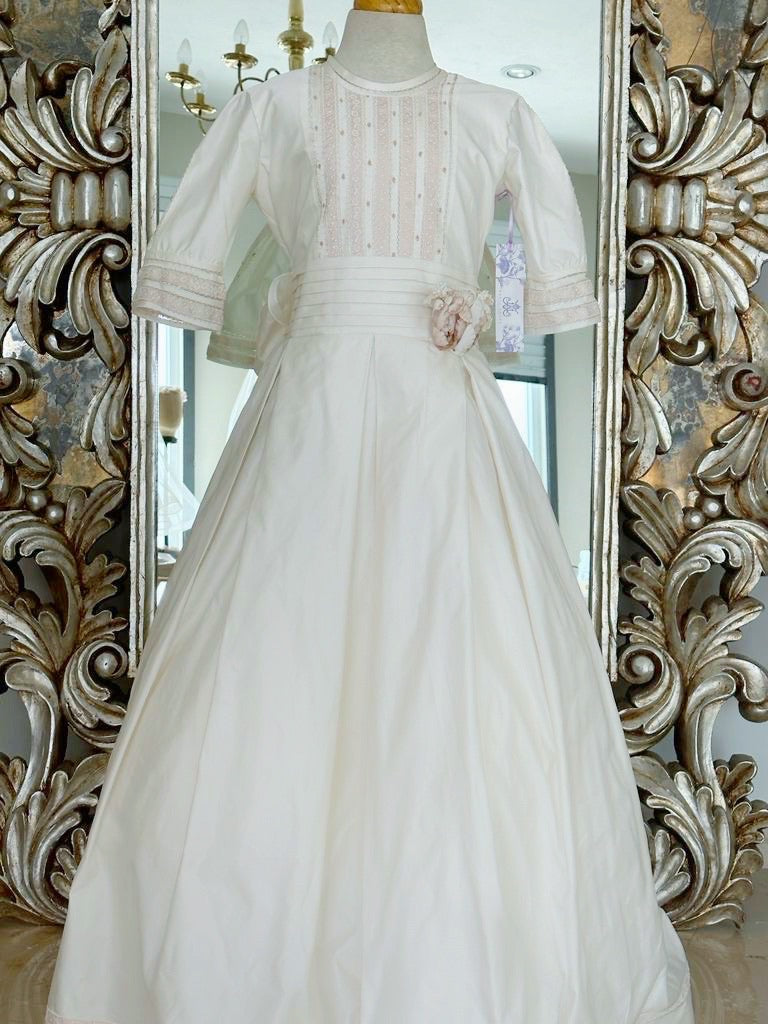 Vestido de Primera Comunión V4541 T16 – Maria Edgar