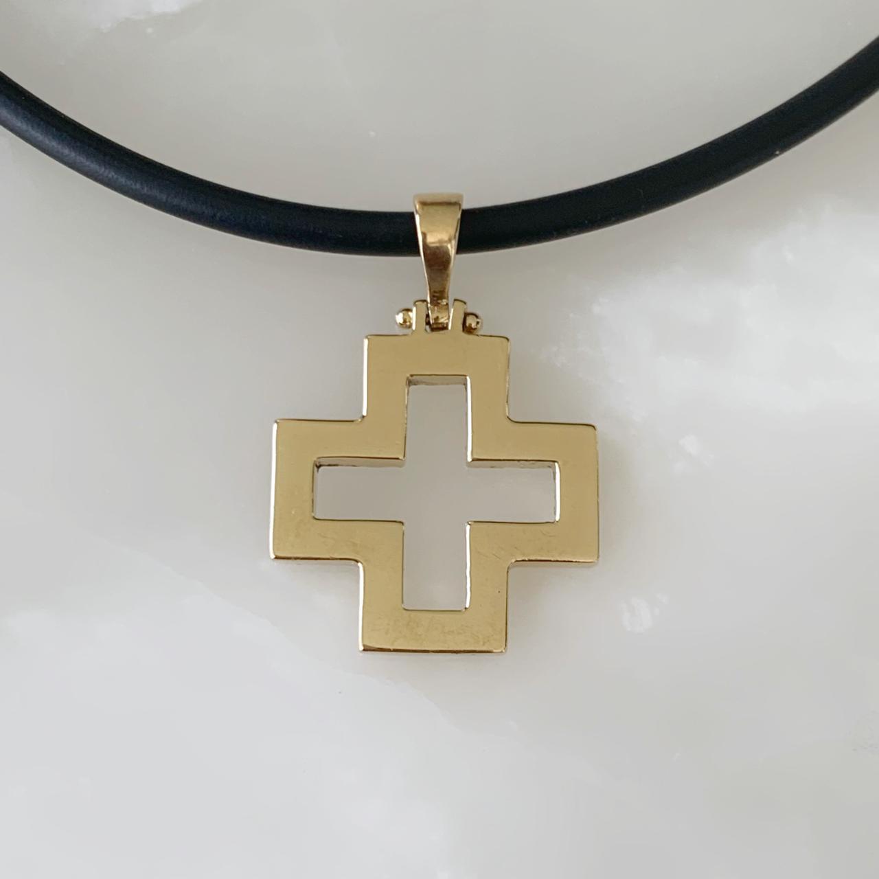 Caucho con Dije Cruz Suiza Oro Amarillo 14k Mod. 3A0E