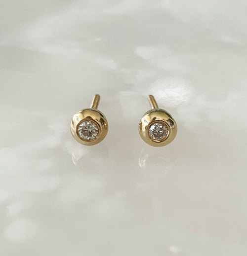Aretito de Diamante Oro Amarillo 14k Mod. AR-BR-14K-5204