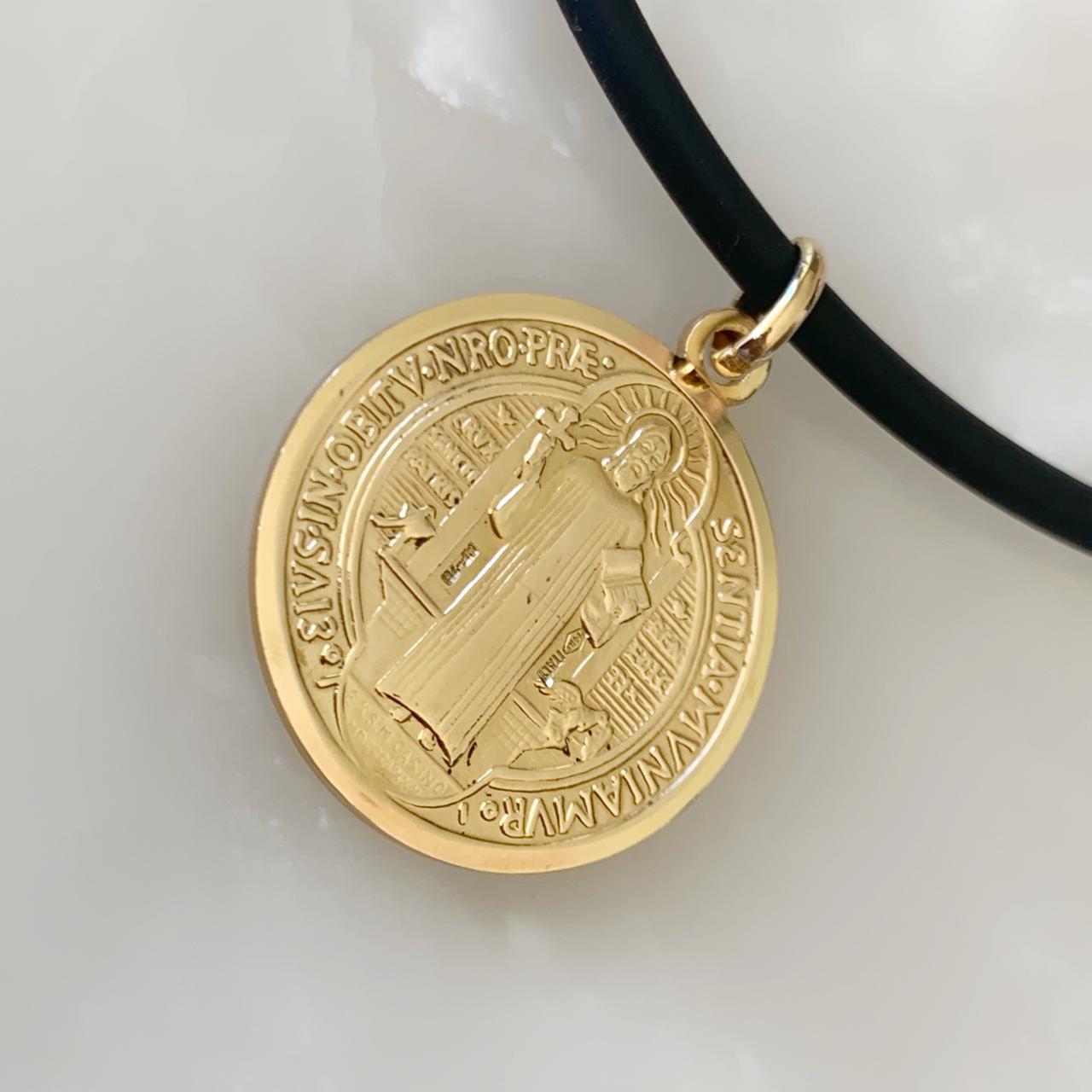 Caucho con Medalla San Benito Oro Amarillo 14k Mod. 8A8E