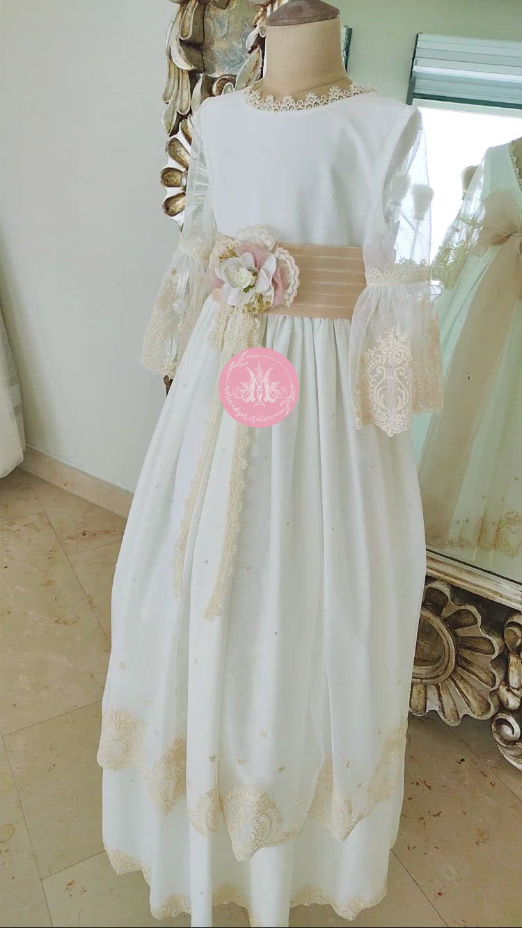 Vestido Español para Primera Comunión Monserrat Lozano Mod. 126 T8