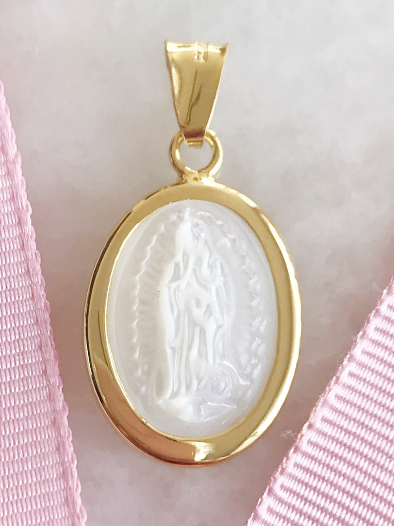 MEDALLA DE LA VIRGEN DE GUADALUPE ORO 14K OMR413