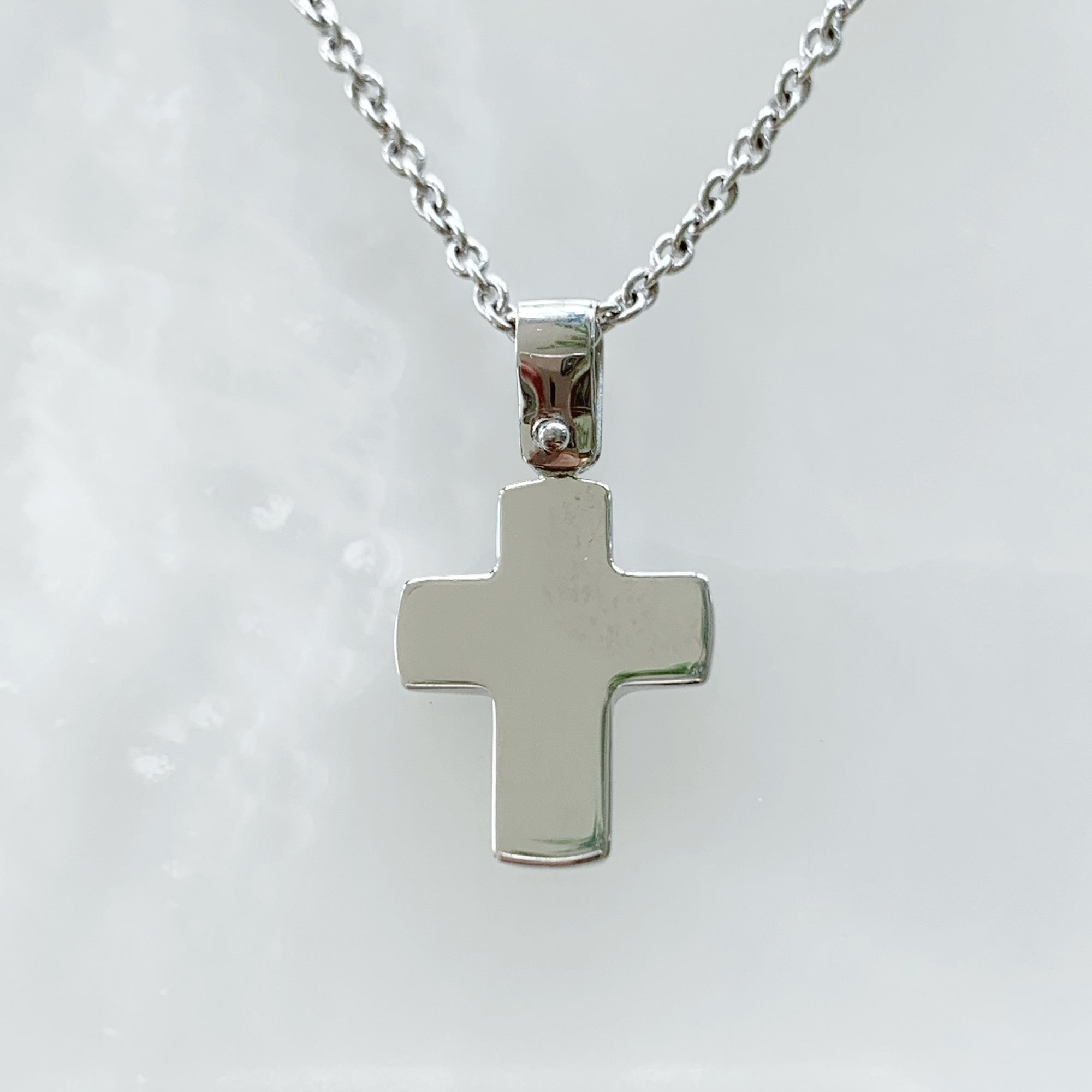 Cadena con Cruz Oro Blanco 14k Mod. 3a8e