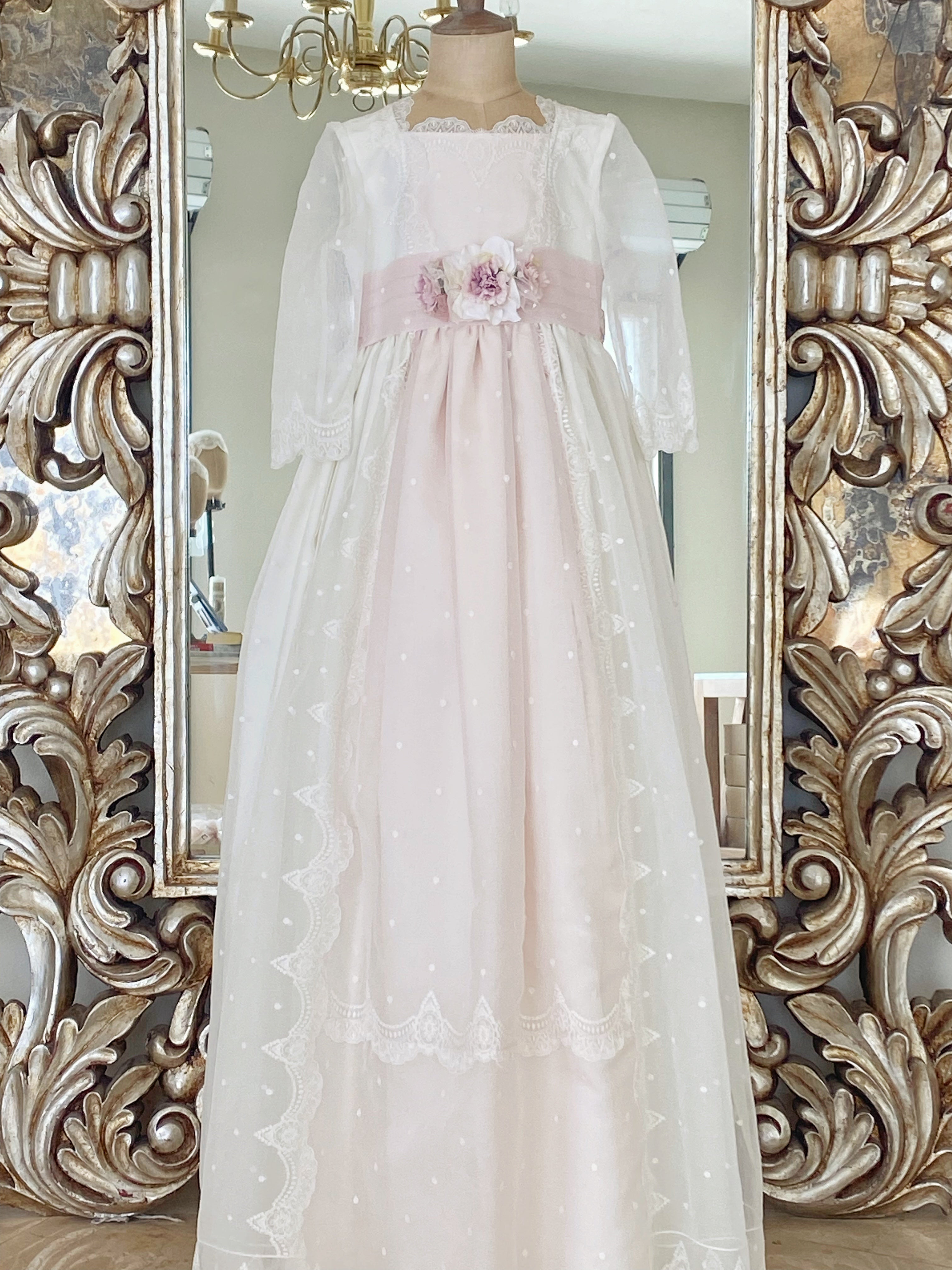 Vestido Español para Primera Comunión Monserrat Lozano Mod. 160 T8