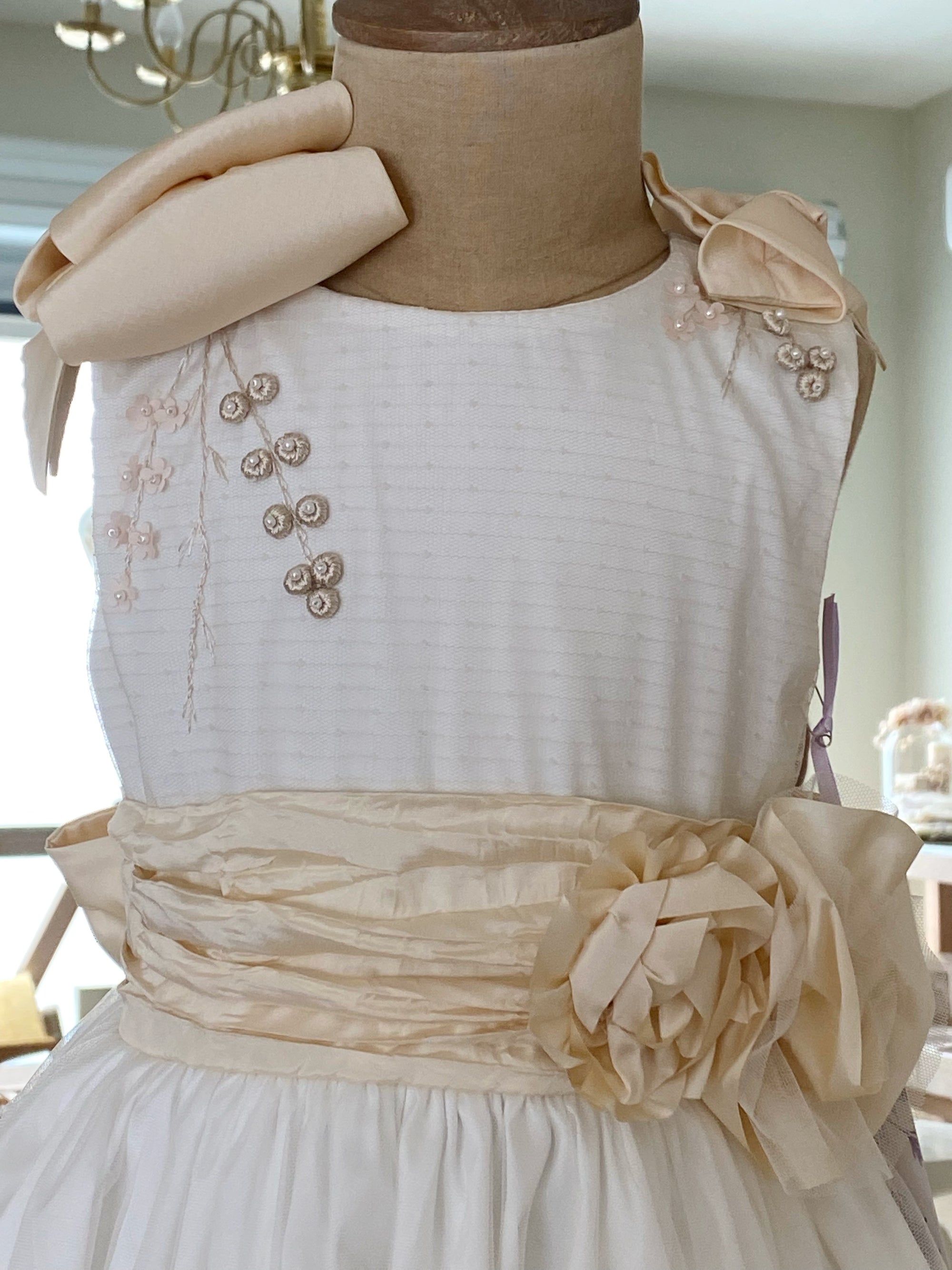 Vestido para Niña de Presentación o Paje Mod. Mev4493  T4 T6