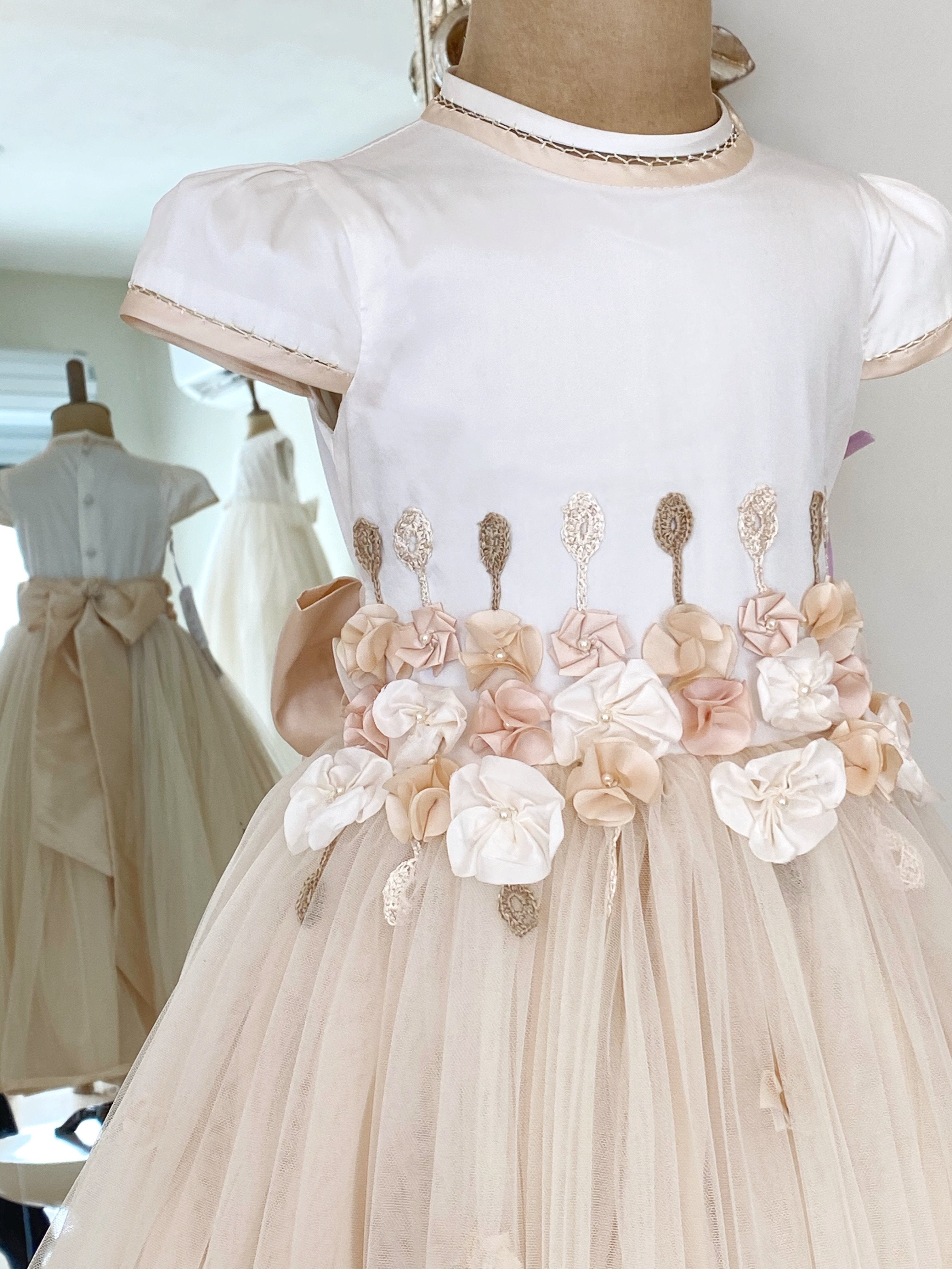 Vestido para Niña de Presentación o Paje Mod. Mebs4130 T4