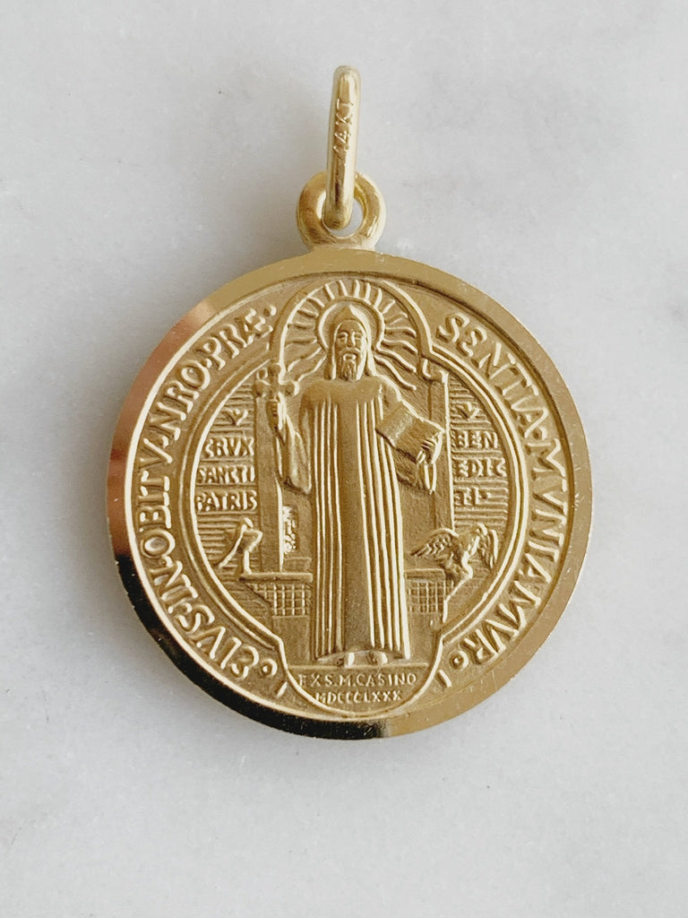 Medalla de San Benito Oro 14k mesb5a7e