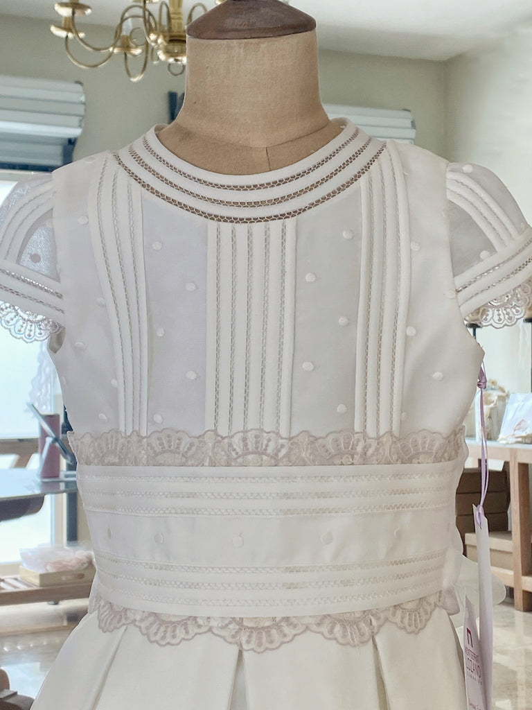 Vestido Español para Primera Comunión Monserrat Lozano Mod. 053 T8