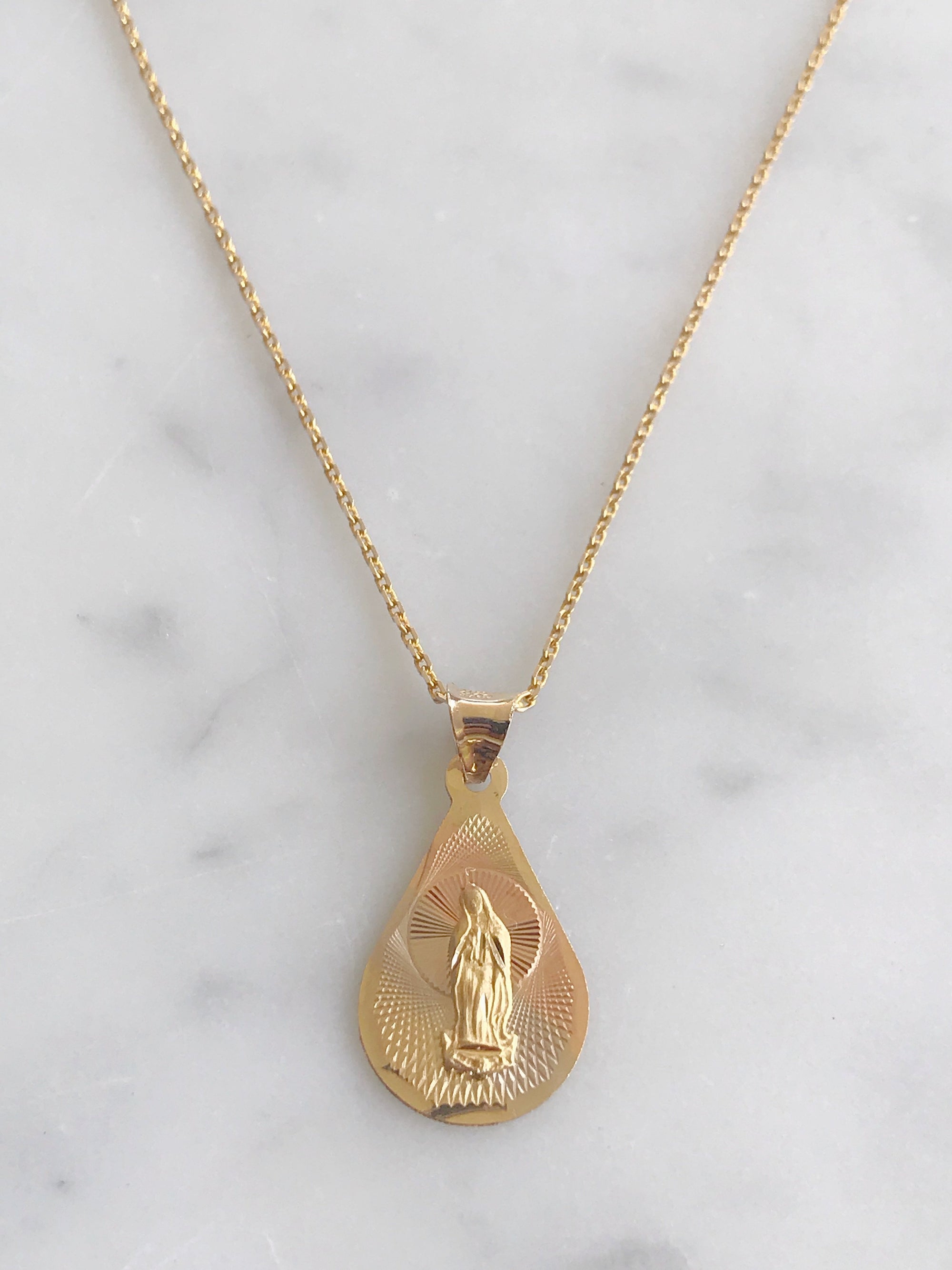Cadena Con Medalla Virgen De Gpe. Oro 14k Mod Cn1a7 + Me1