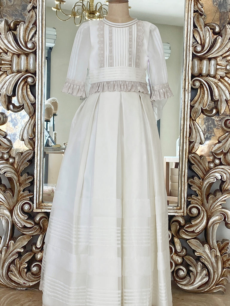 Vestido Español para Primera Comunión Monserrat Lozano Mod. 063 T8