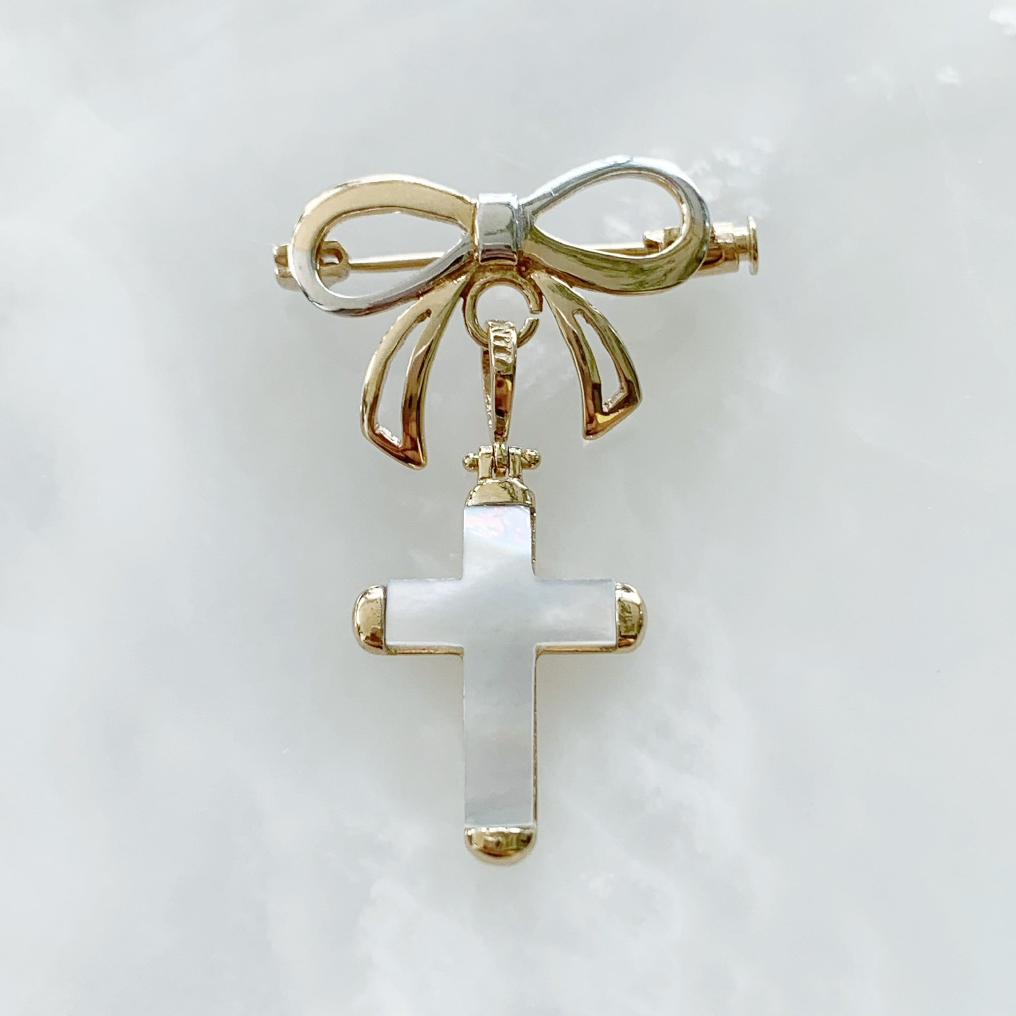 Baby Pin con Cruz Oro 14k Mod 2a9e