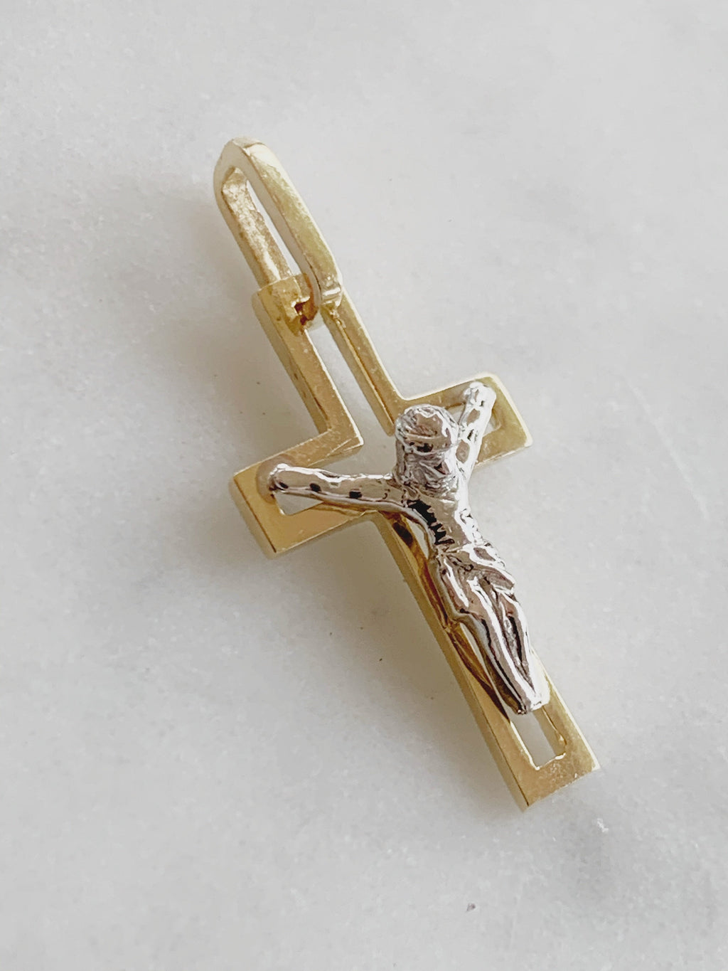 Cristo de Oro 14k Mod cr1a2