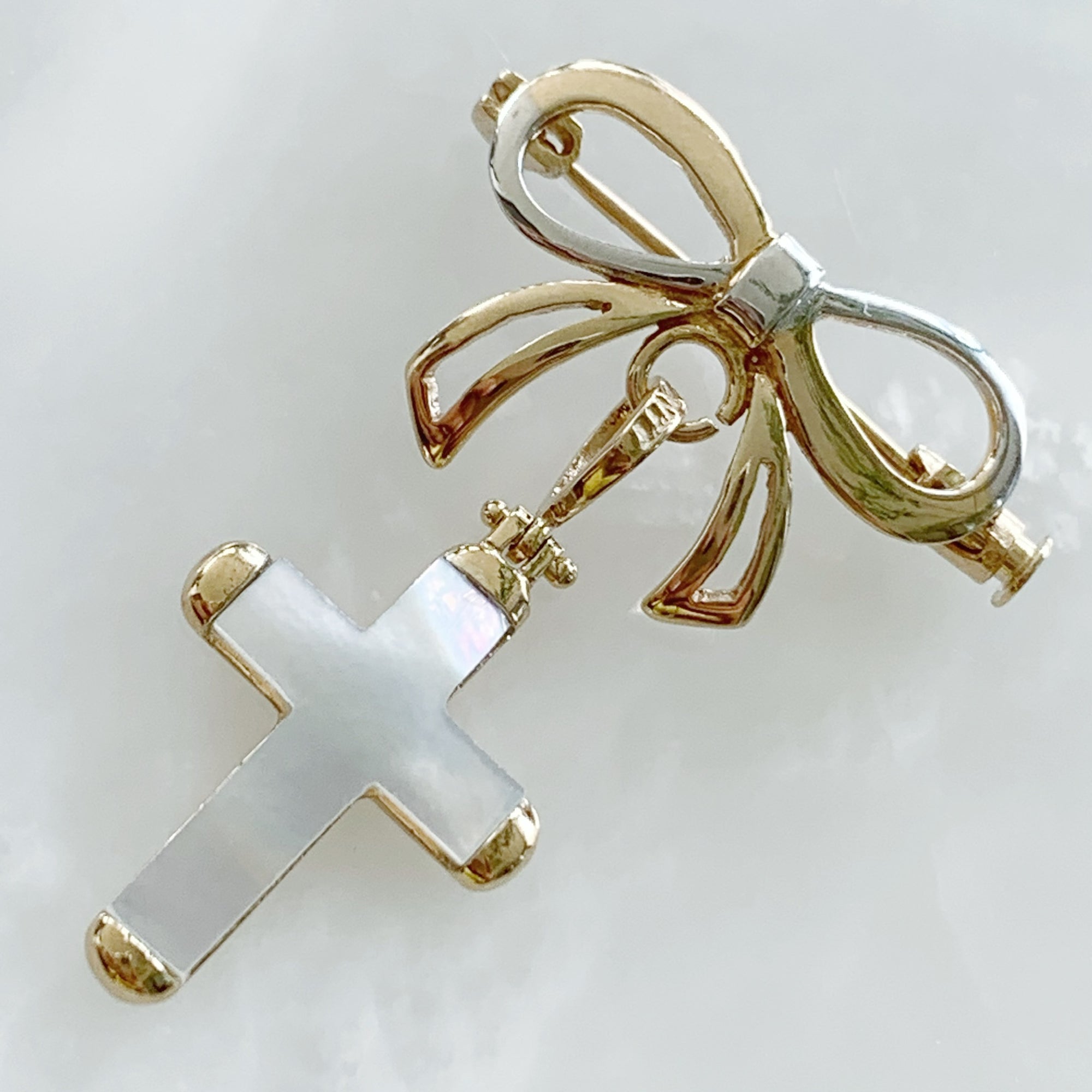 Baby Pin con Cruz Oro 14k Mod 2a9e