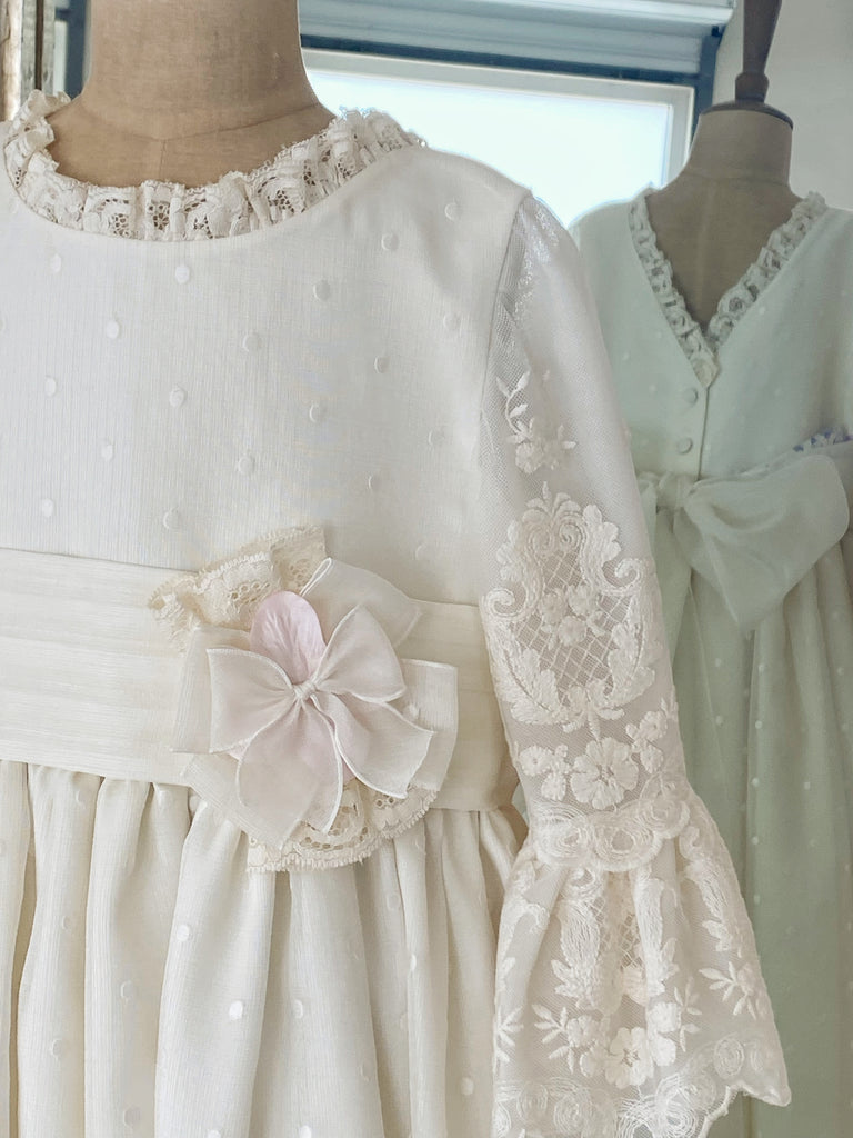 Vestido Español para Primera Comunión Monserrat Lozano Mod. 156 T11