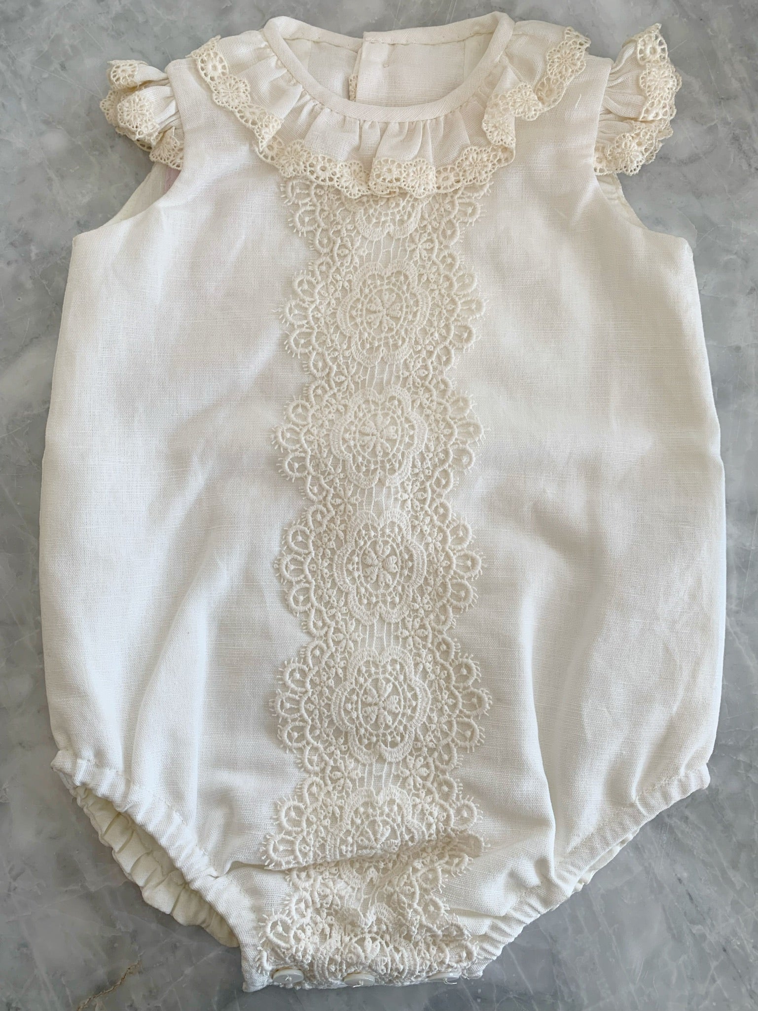 Pelele Español para Niña Mod. B011 3m