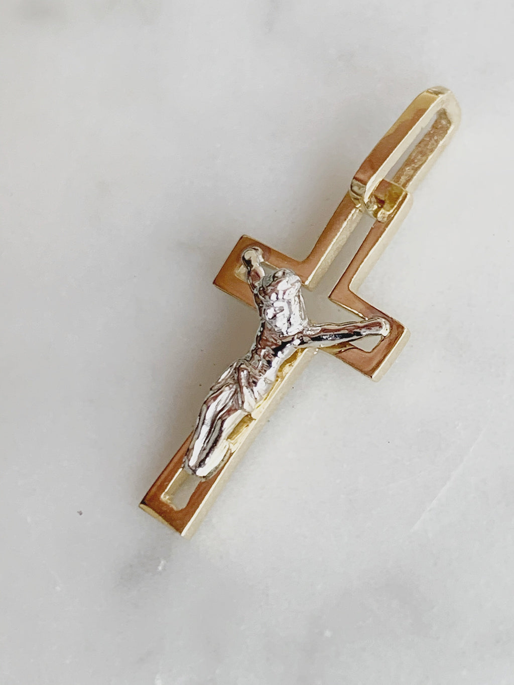 Cristo de Oro 14k Mod cr1a2
