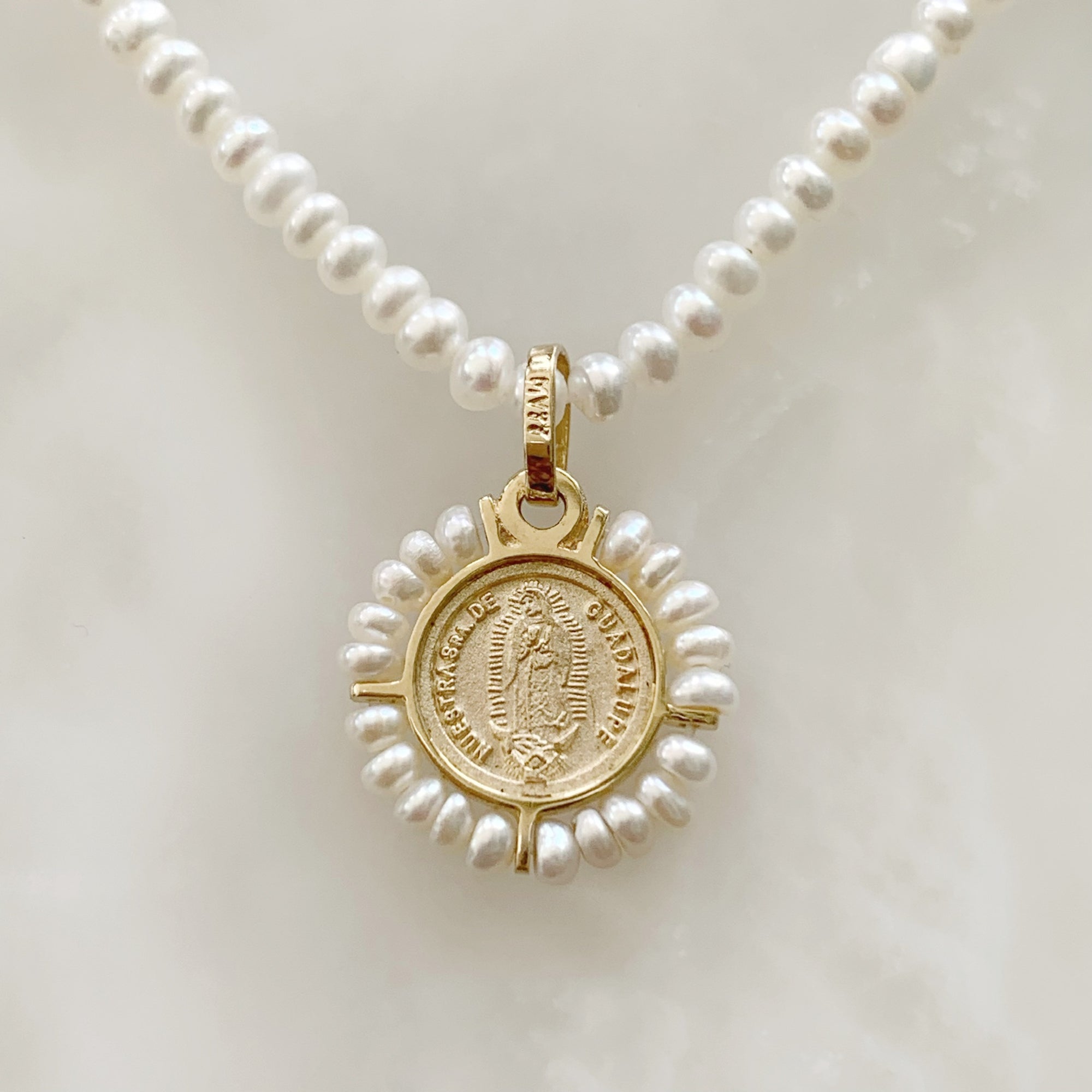 Cadena con Medalla Virgen de Guadalupe Oro 14k Mod. Perlas13-1a4e